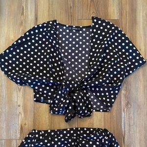 2 piece set
